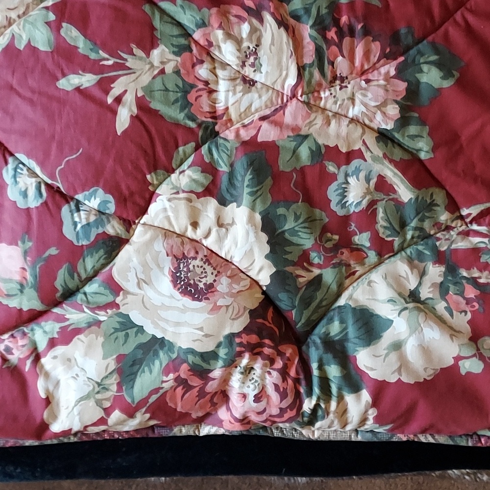 Echo Floral TWIN SET Comforter Red BEAUTIFUL 4Pc Reverse Stripe Designer RL Vibe